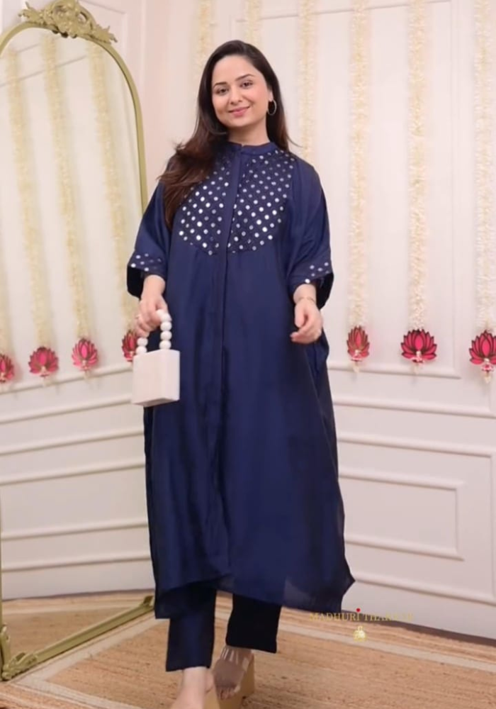 Noor-e-Nazar: Navy Blue Mirror Work Kurta Set for Festive Glam