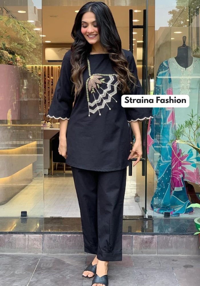 Signature Radiance Embroidered Cotton Kurta Set