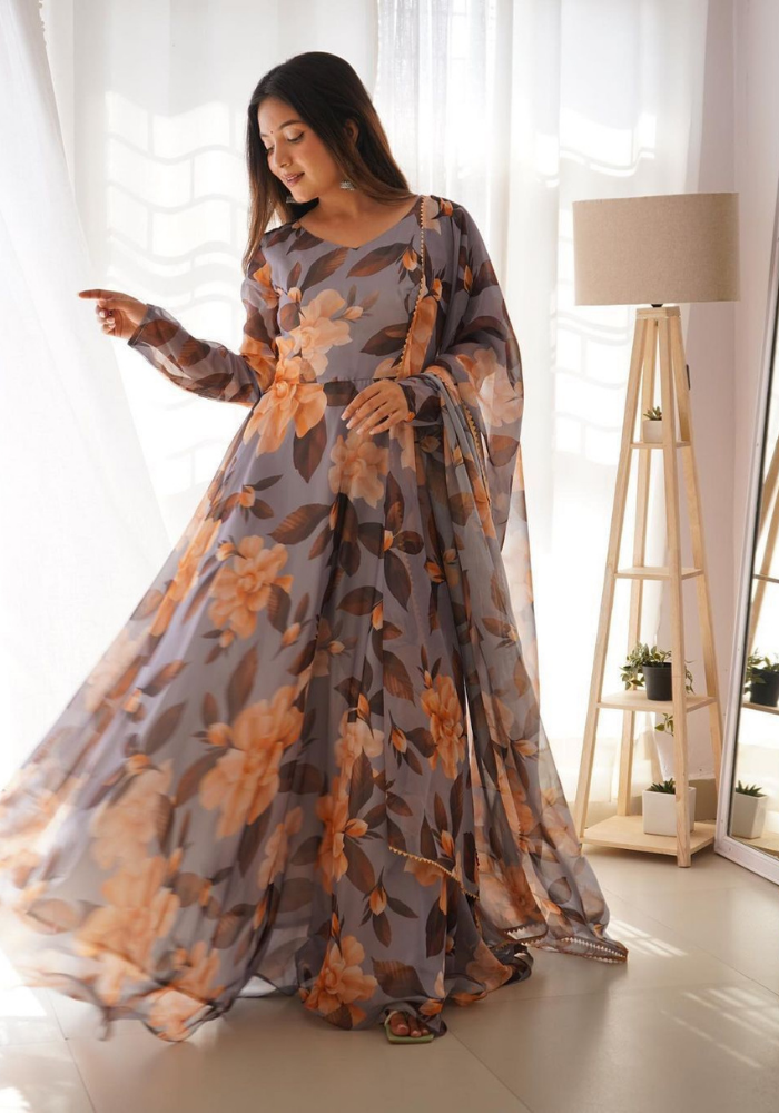 Luxe Bloom Anarkali Gown Set – Summer Weddings