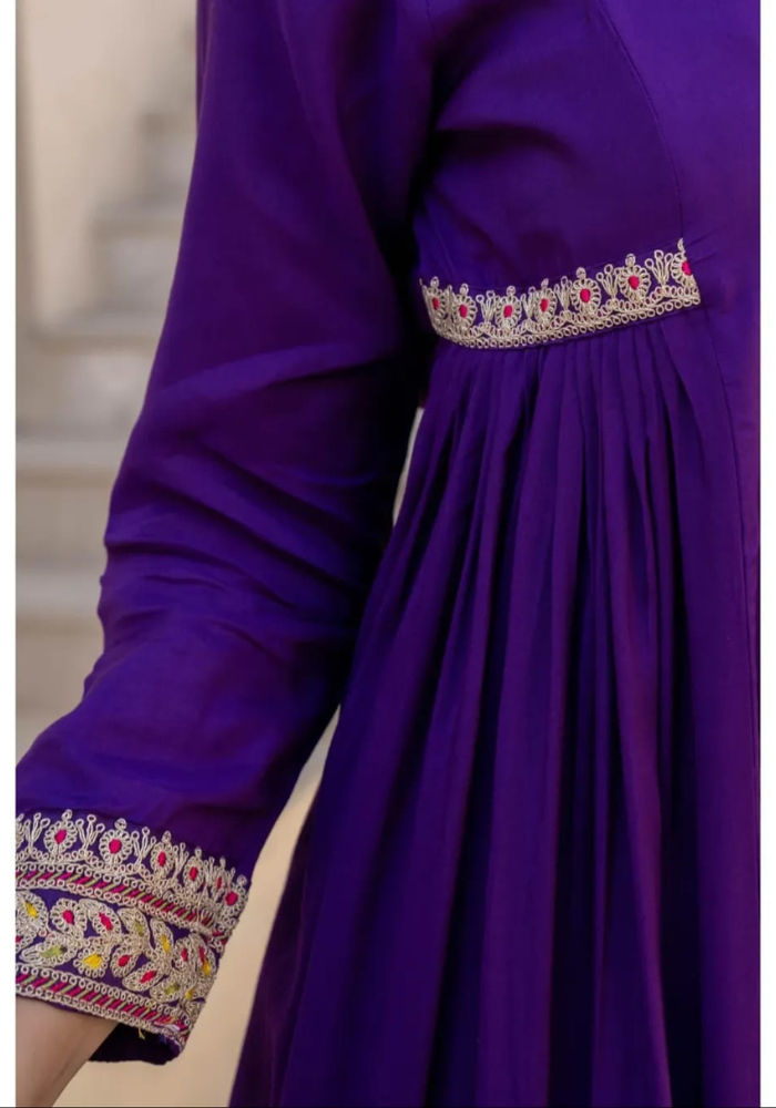 Regal Radiance: Purple Embroidered Ethnic Set for Timeless Elegance