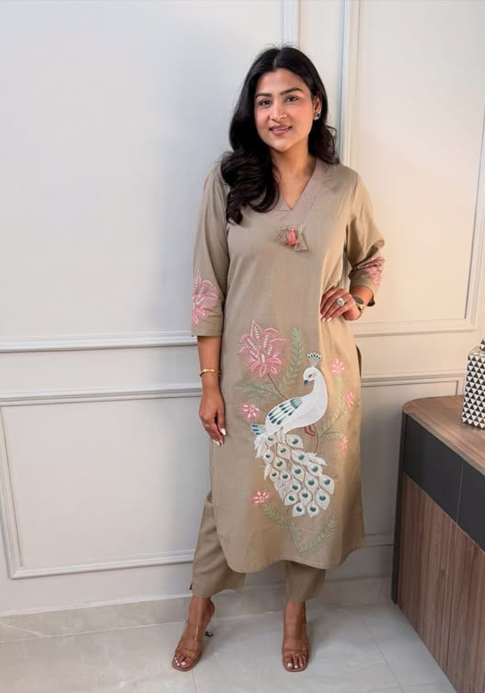 Royal Thread Elegance Peacock Art Co-Ord Set