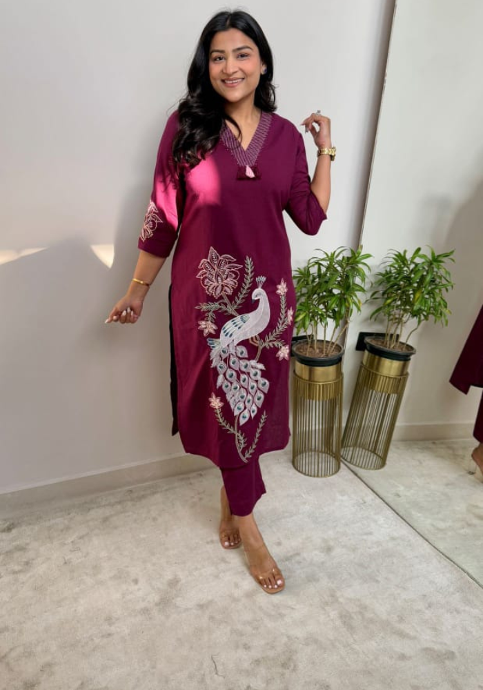 Royal Thread Elegance Peacock Art Co-Ord Set