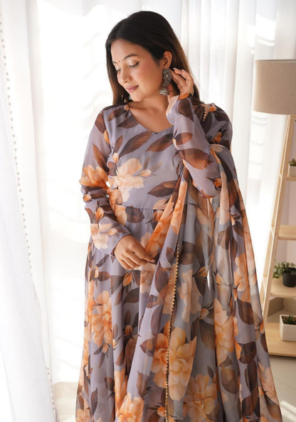 Luxe Bloom Anarkali Gown Set – Summer Weddings