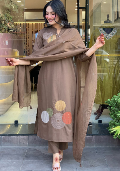 Earthy Chic Cotton Kurti Set – Modern Minimalism