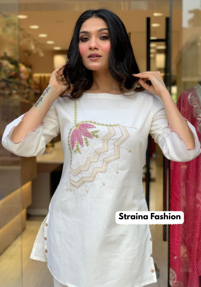 Signature Radiance Embroidered Cotton Kurta Set