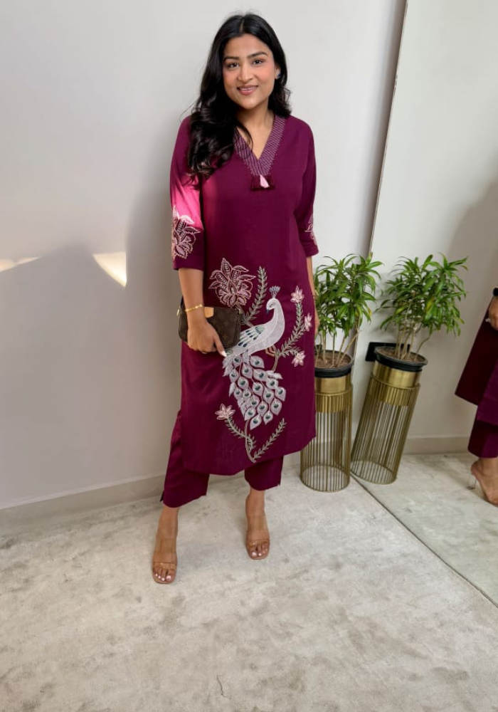 Royal Thread Elegance Peacock Art Co-Ord Set